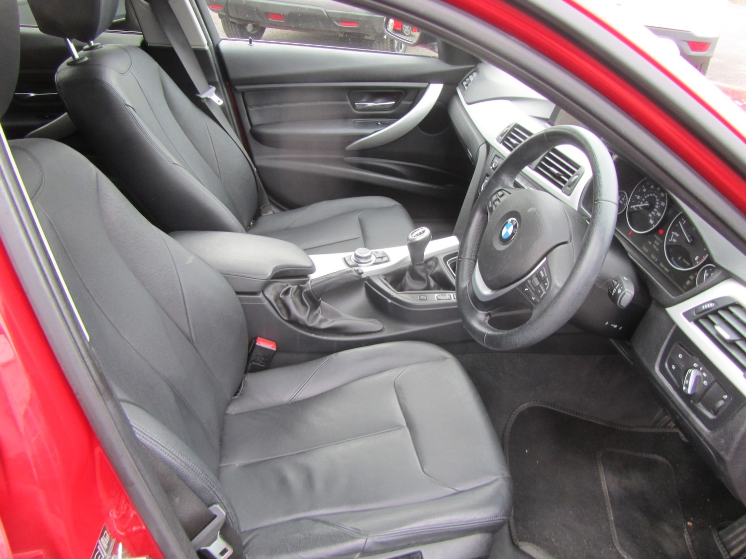 Used BMW 3 Series 2012 for sale - 76817518: Photo 3