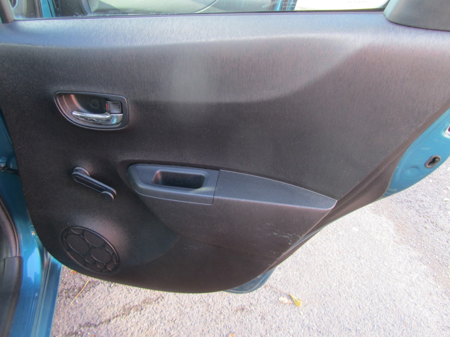 Used Toyota Yaris 2012 for sale - 76430972: Photo 21