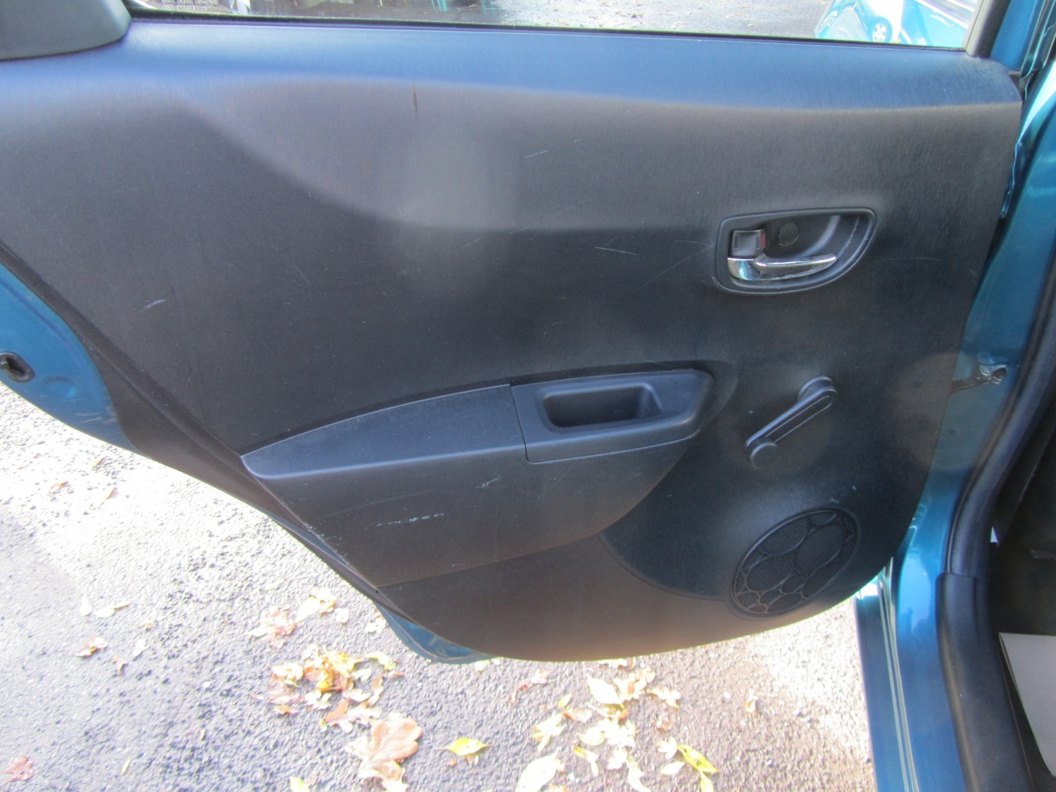 Used Toyota Yaris 2012 for sale - 76430972: Photo 22