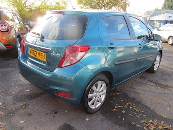 Used Toyota Yaris 2012 for sale - 76430972: Photo