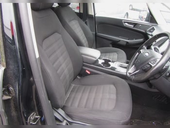Used Ford Galaxy 2017 for sale - 76242903: Photo