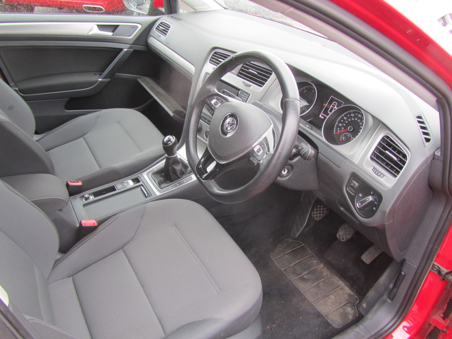 Used Volkswagen Golf 2014 for sale - 77622436: Photo 10
