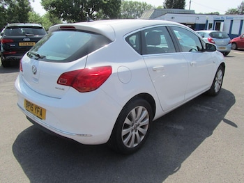 Used Vauxhall Astra 2015 for sale - 75504921: Photo