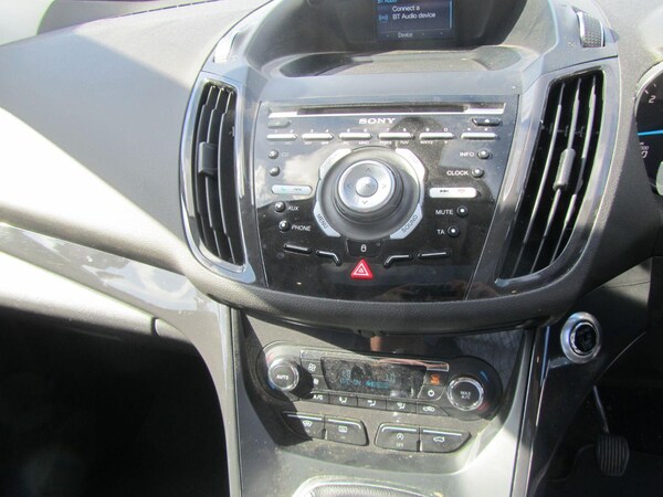 Used Ford Kuga 2015 for sale - 75615839: Photo 13
