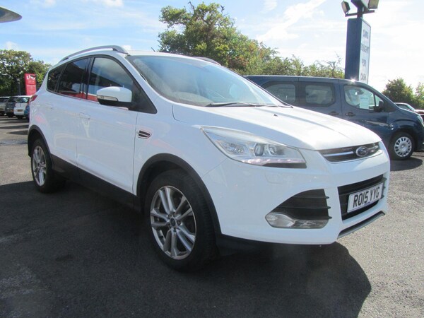 Used Ford Kuga 2015 for sale - 75615839: Photo 1