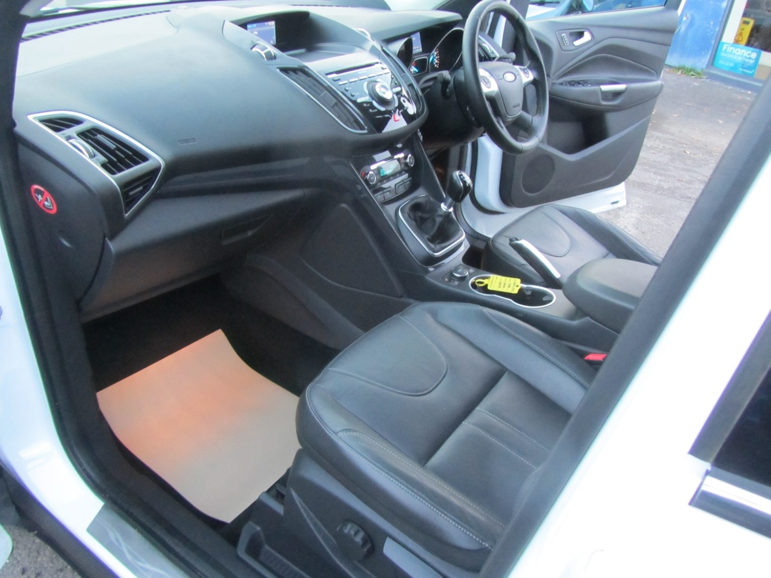 Used Ford Kuga 2015 for sale - 75615839: Photo 27