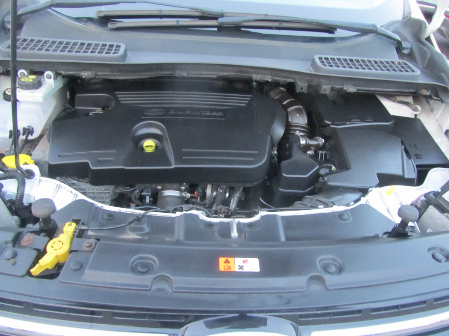 Used Ford Kuga 2015 for sale - 75615839: Photo 33