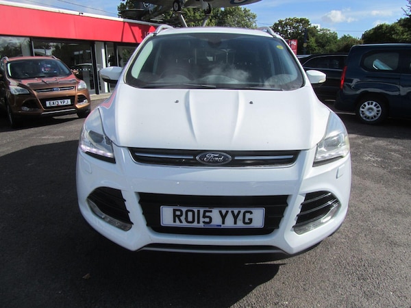 Used Ford Kuga 2015 for sale - 75615839: Photo 4