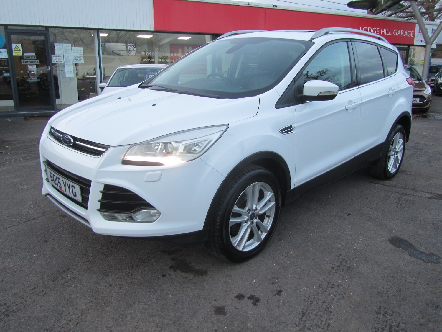 Used Ford Kuga 2015 for sale - 75615839: Photo 8