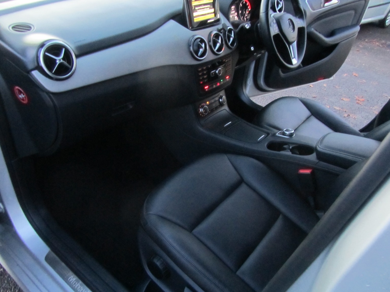 Used Mercedes-Benz B Class 2012 for sale - 76821587: Photo 11