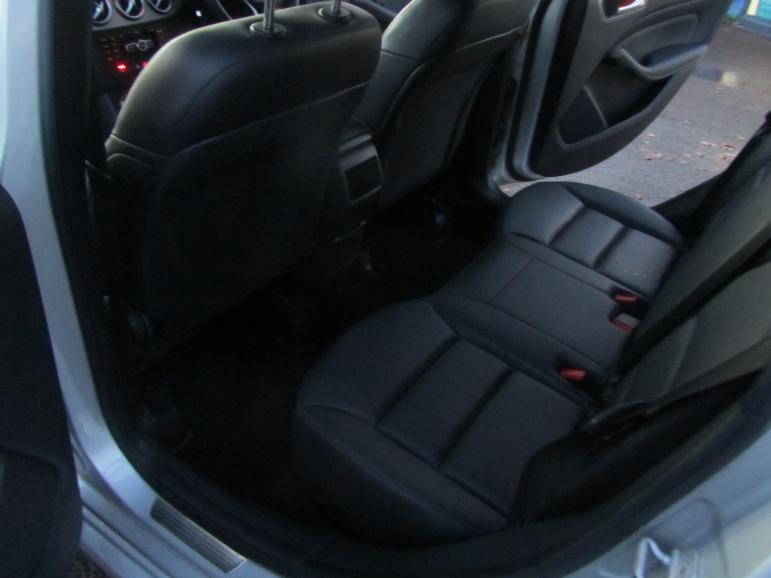 Used Mercedes-Benz B Class 2012 for sale - 76821587: Photo 12