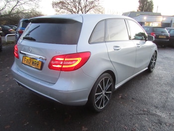 Used Mercedes-Benz B Class 2012 for sale - 76821587: Photo