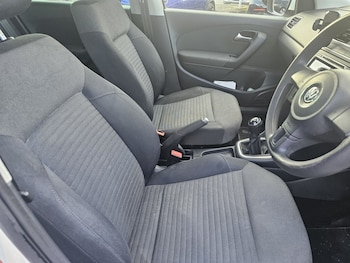 Used Volkswagen Polo 2014 for sale - 78228994: Photo