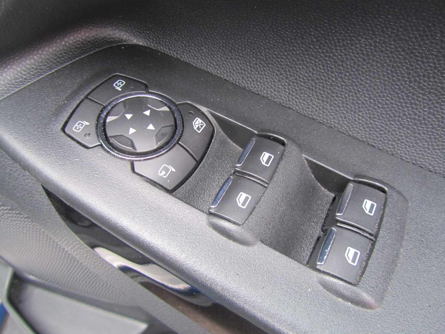 Used Ford Ecosport 2019 for sale - 77694414: Photo 17