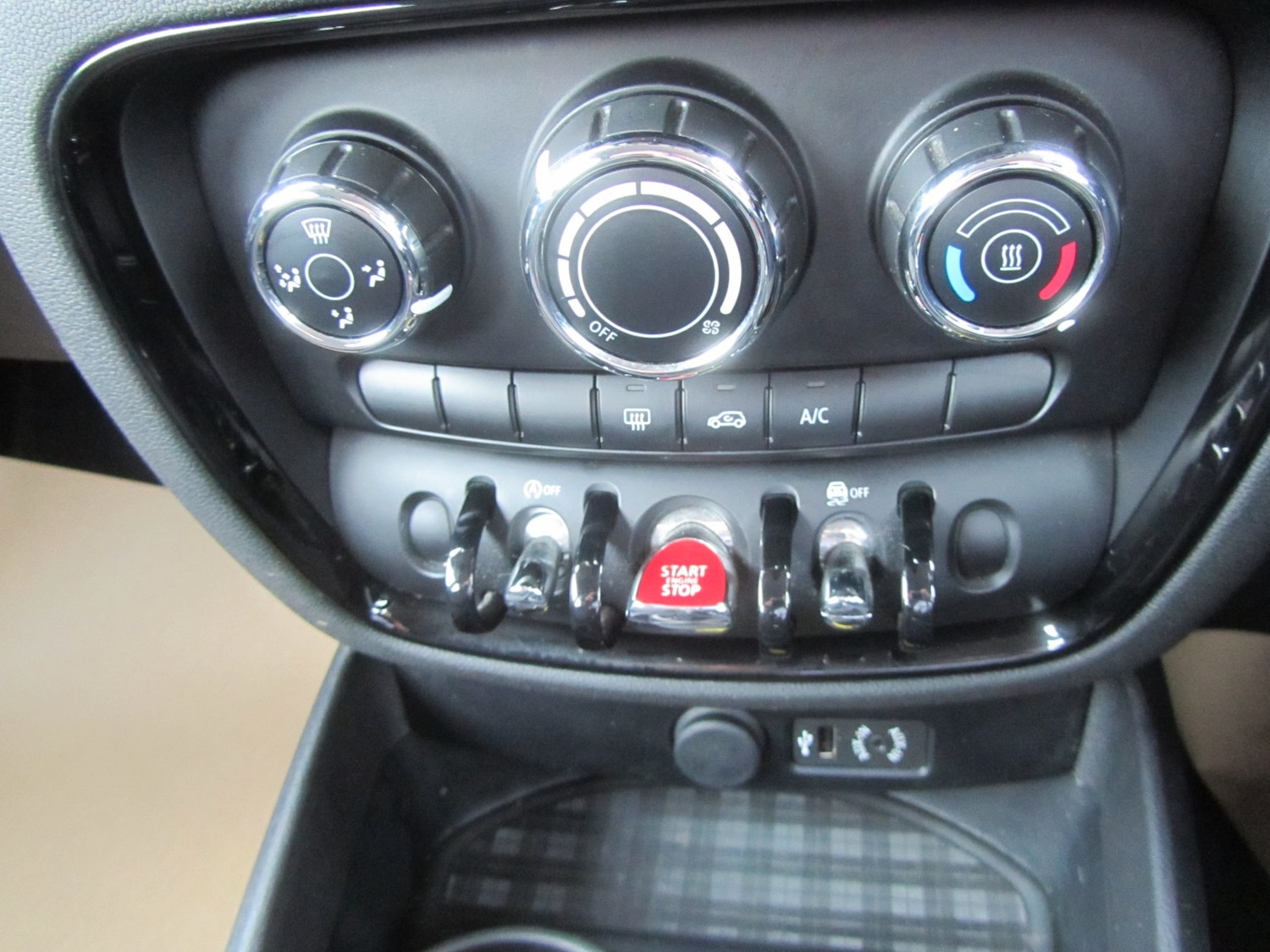 Used MINI Clubman 2017 for sale - 76128919: Photo 19