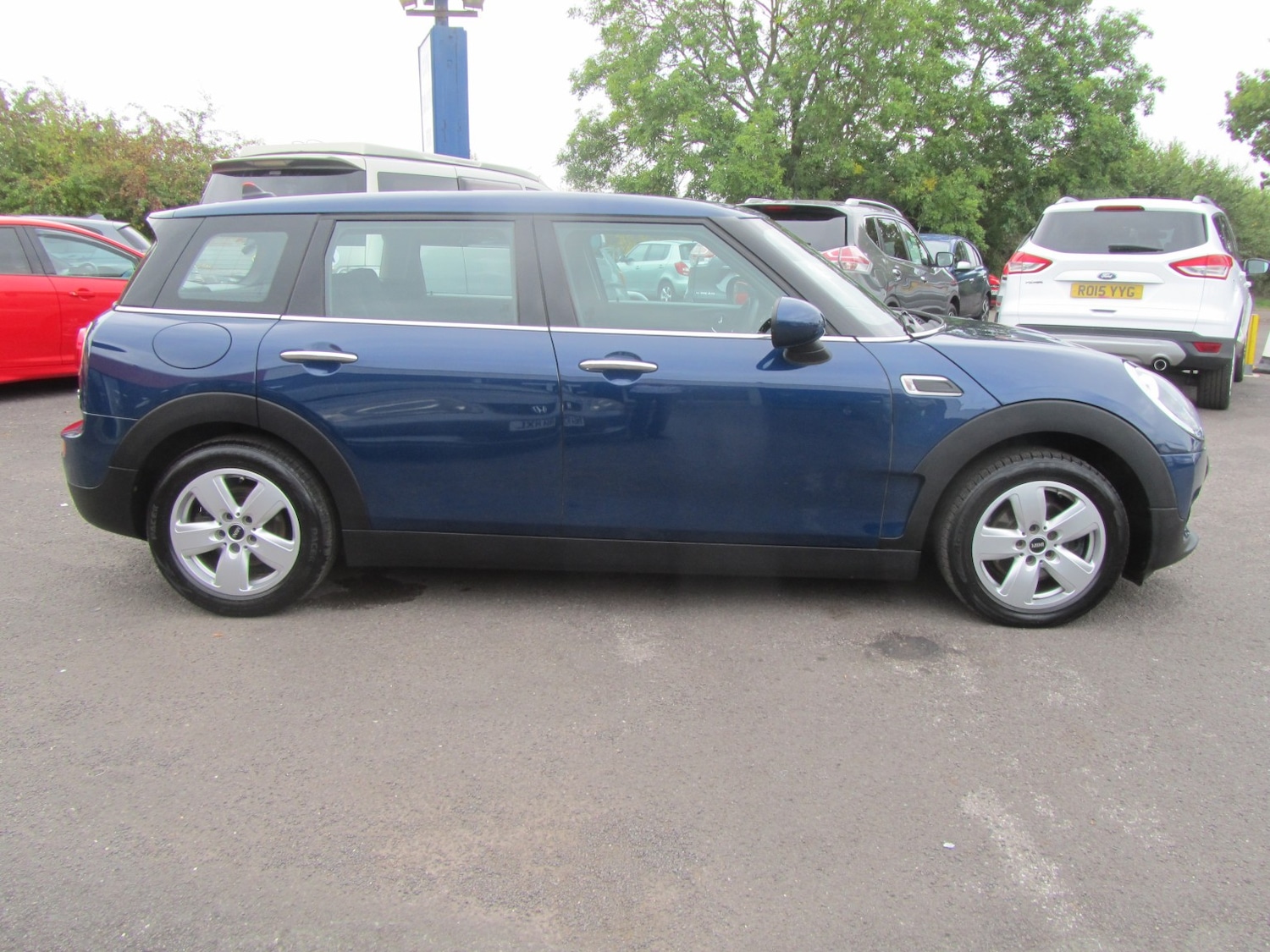 Used MINI Clubman 2017 for sale - 76128919: Photo 2