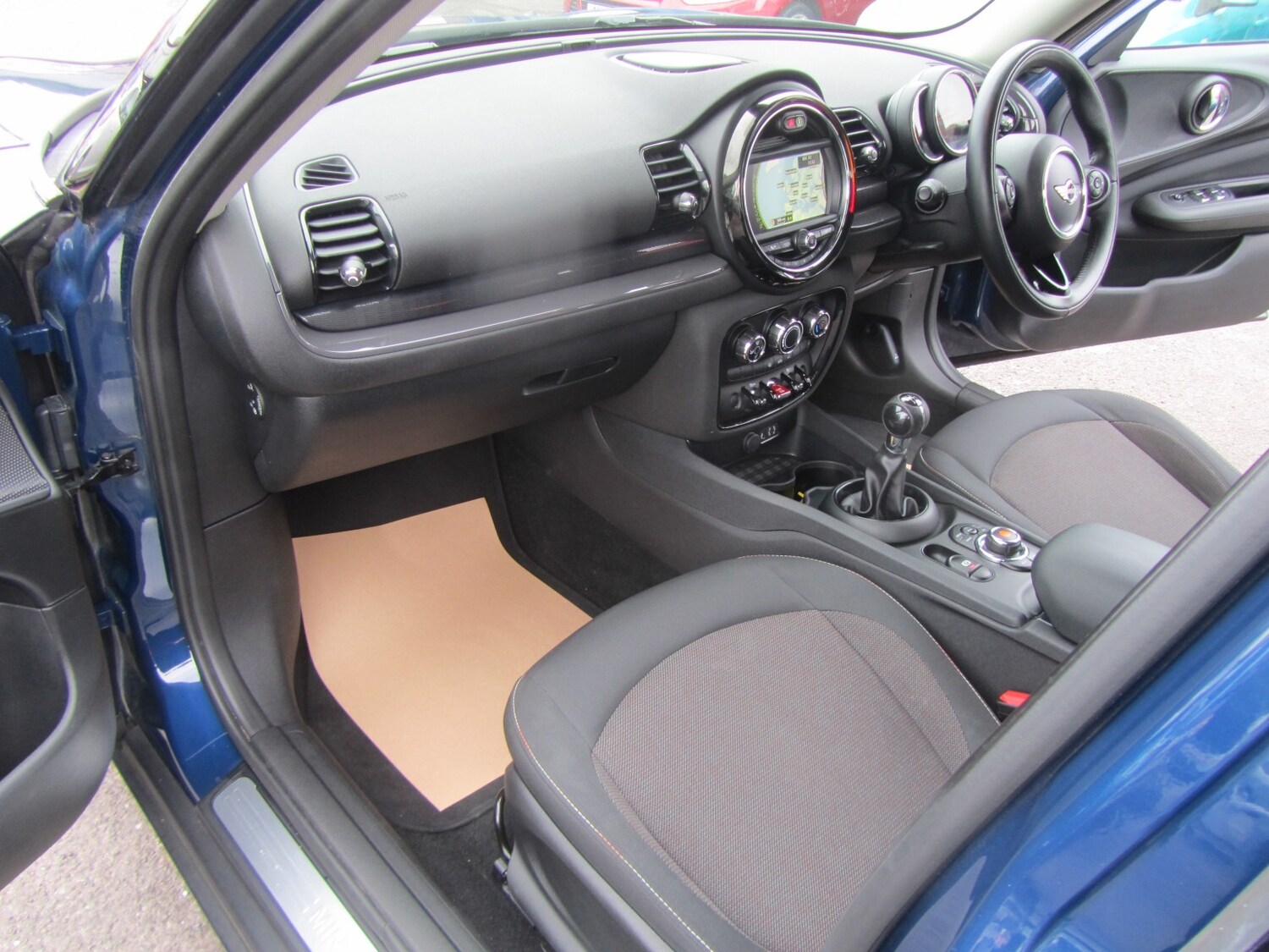 Used MINI Clubman 2017 for sale - 76128919: Photo 27