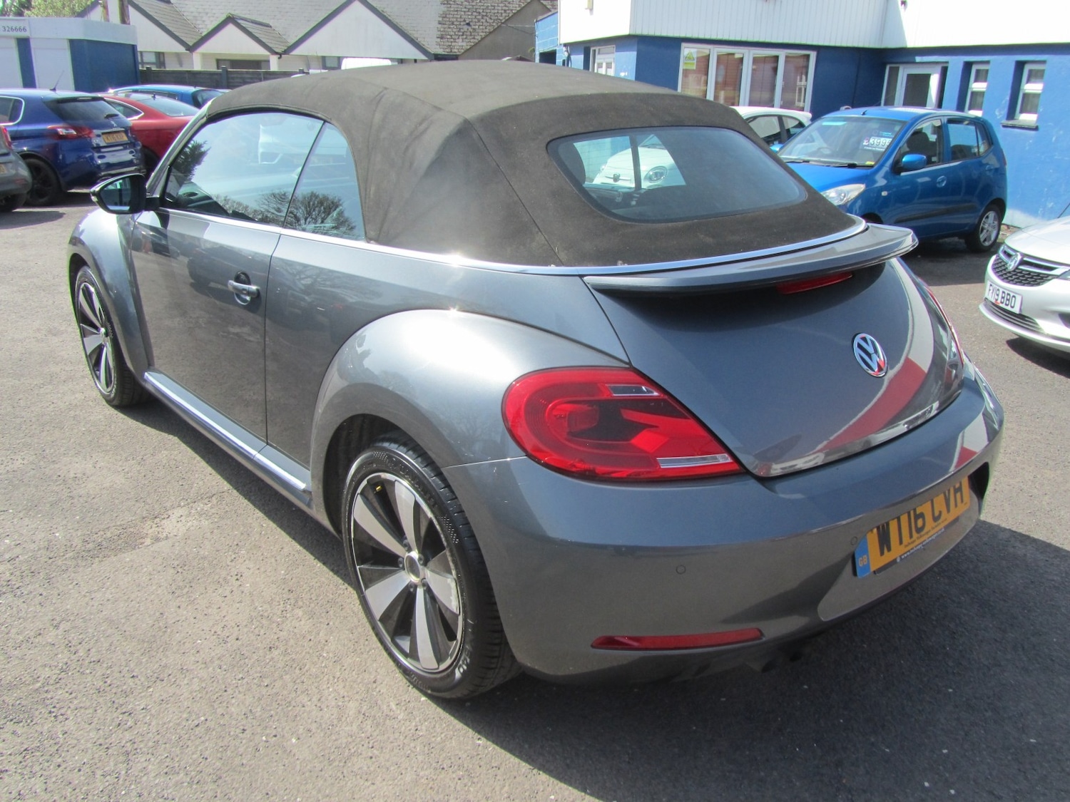 Used Volkswagen Beetle 2016 for sale - 78182931: Photo 24