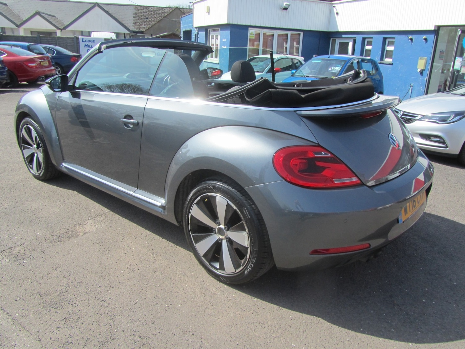 Used Volkswagen Beetle 2016 for sale - 78182931: Photo 5
