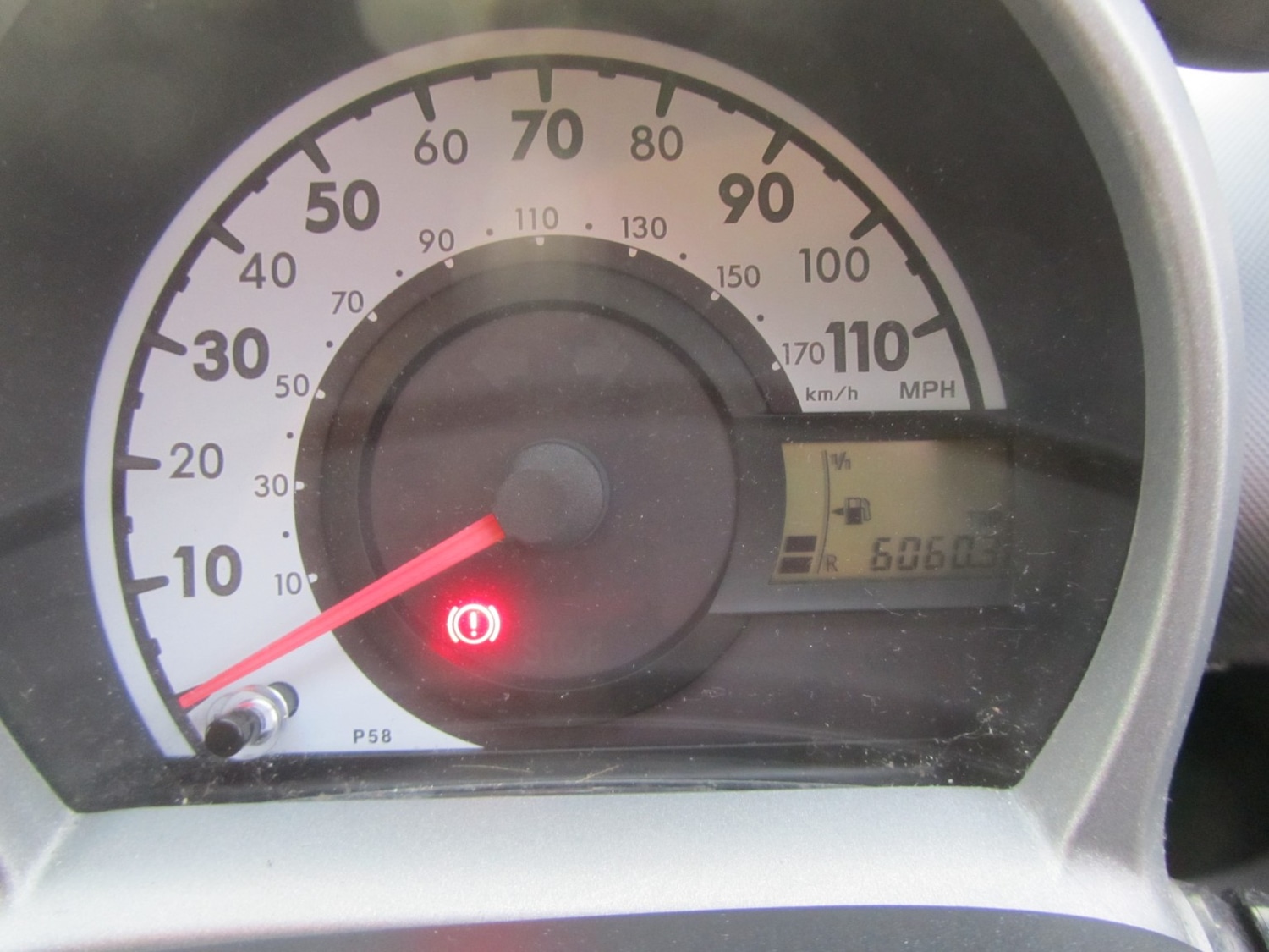 Used Peugeot 107 2014 for sale - 77154347: Photo 12