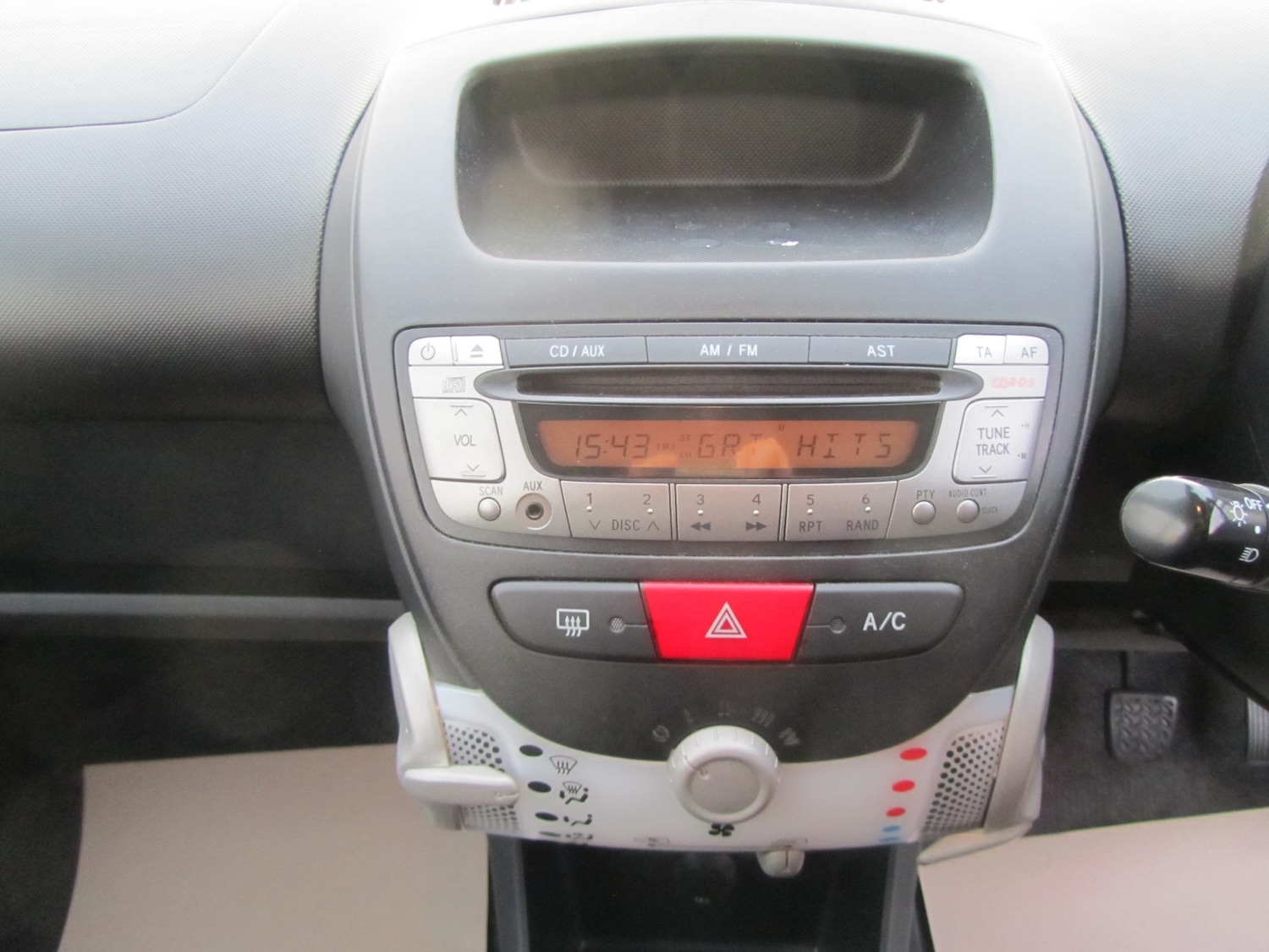 Used Peugeot 107 2014 for sale - 77154347: Photo 13