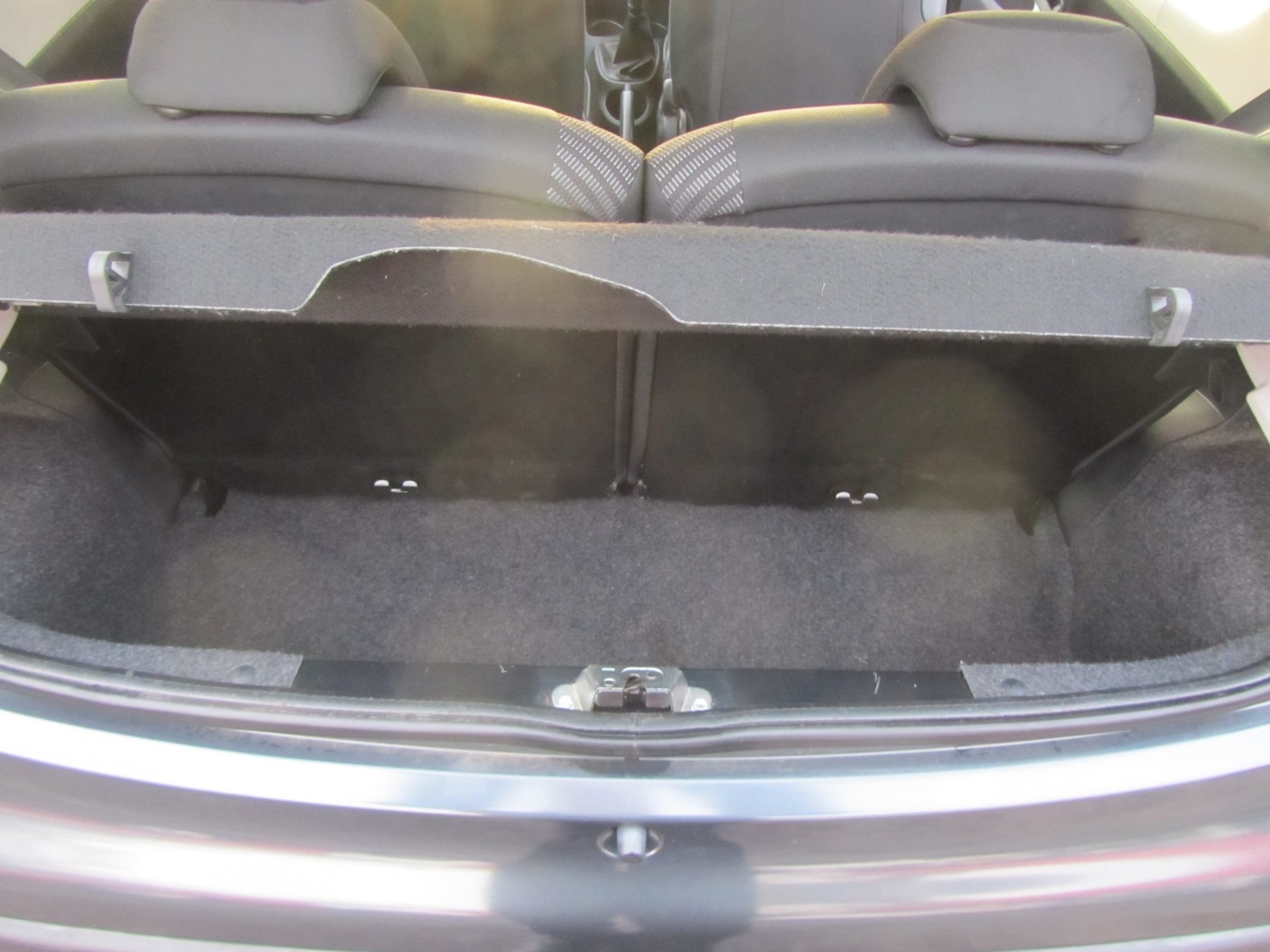 Used Peugeot 107 2014 for sale - 77154347: Photo 16