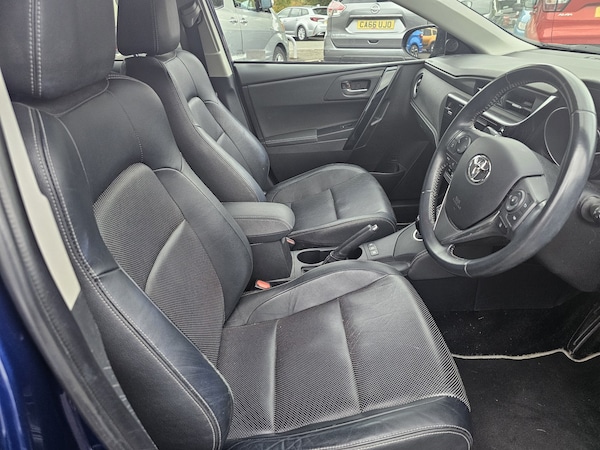 Used Toyota Auris 2018 for sale - 76186727: Photo 3
