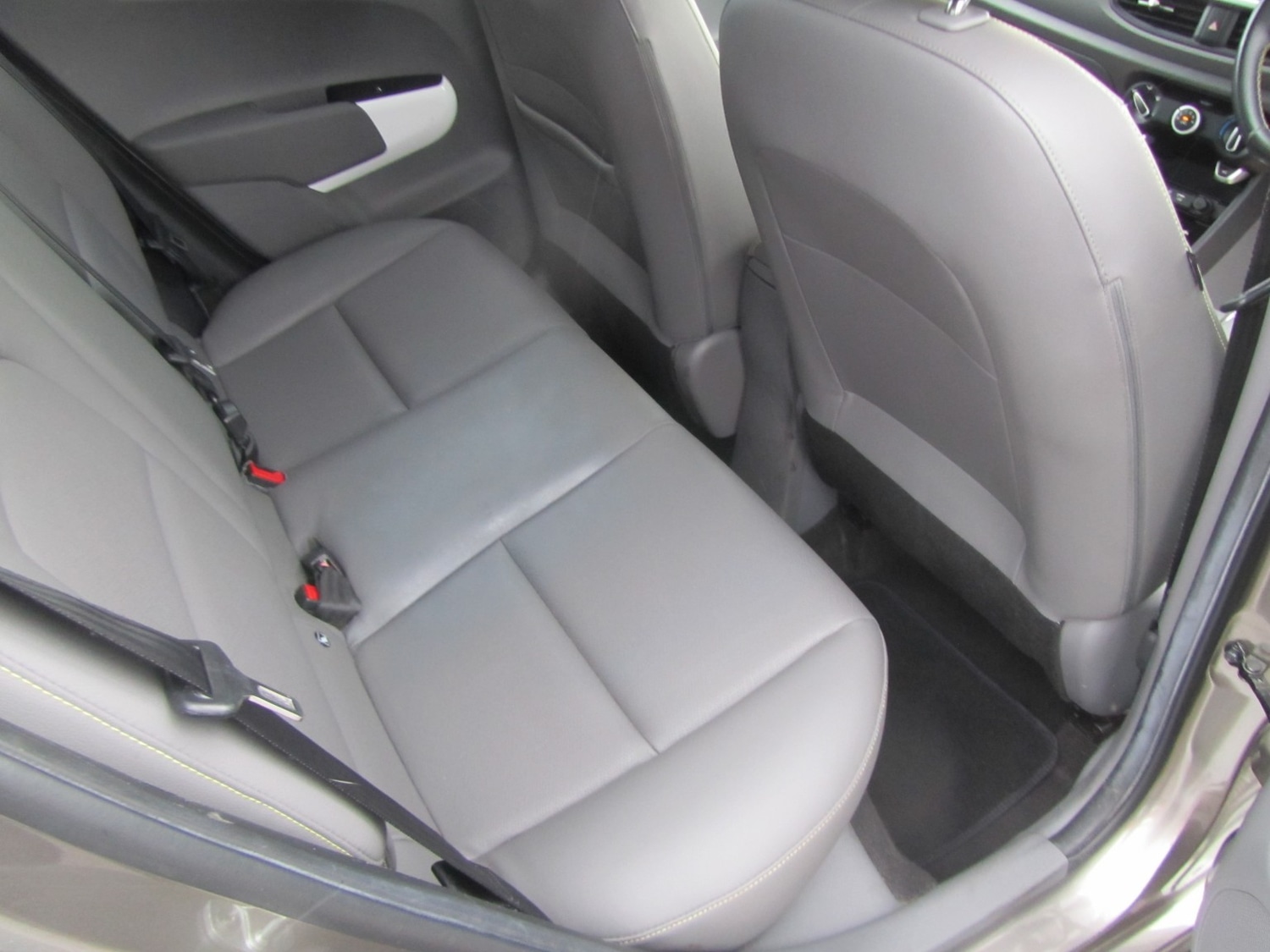 Used Kia Picanto 2018 for sale - 75953193: Photo 19