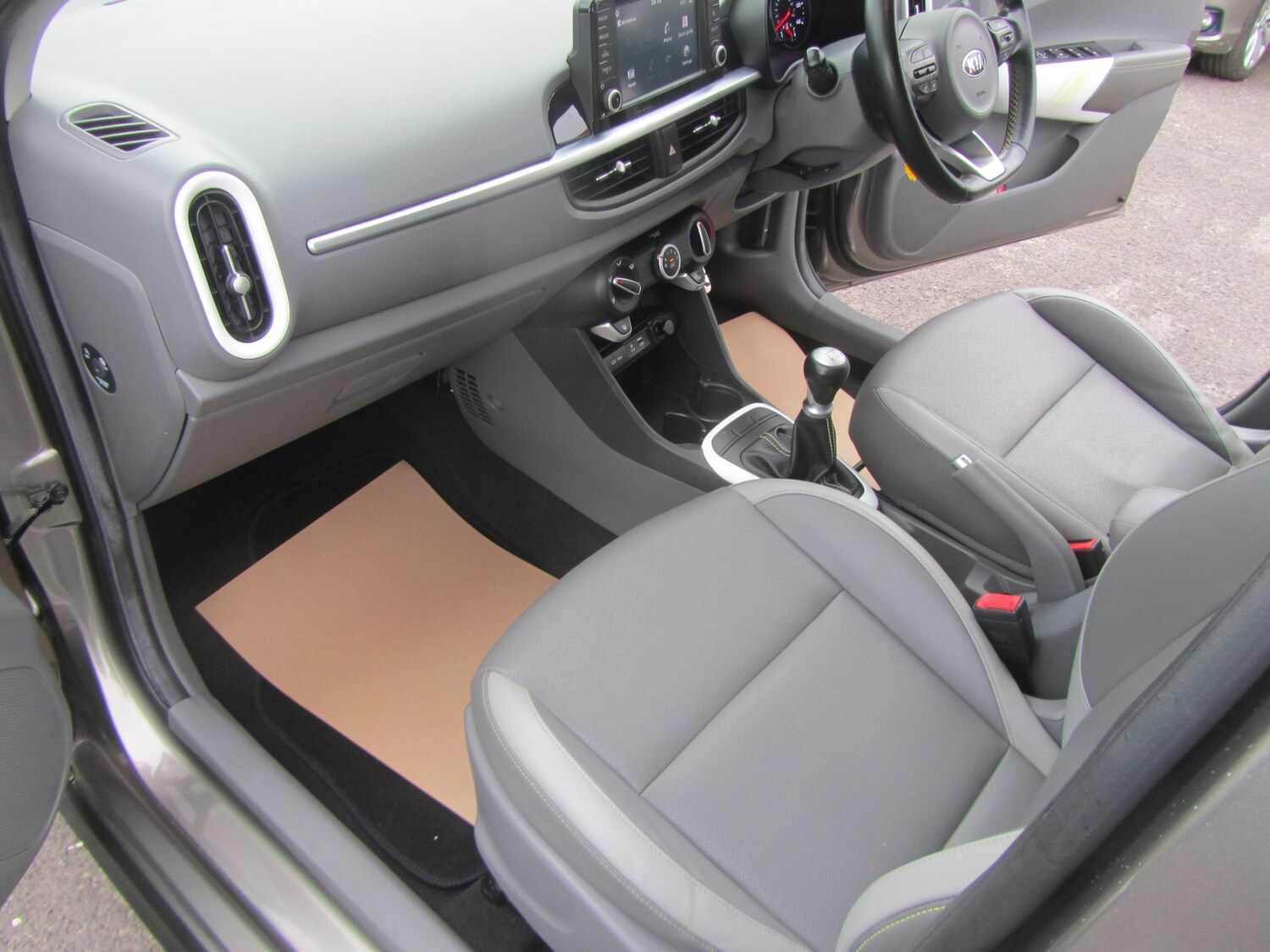 Used Kia Picanto 2018 for sale - 75953193: Photo 22