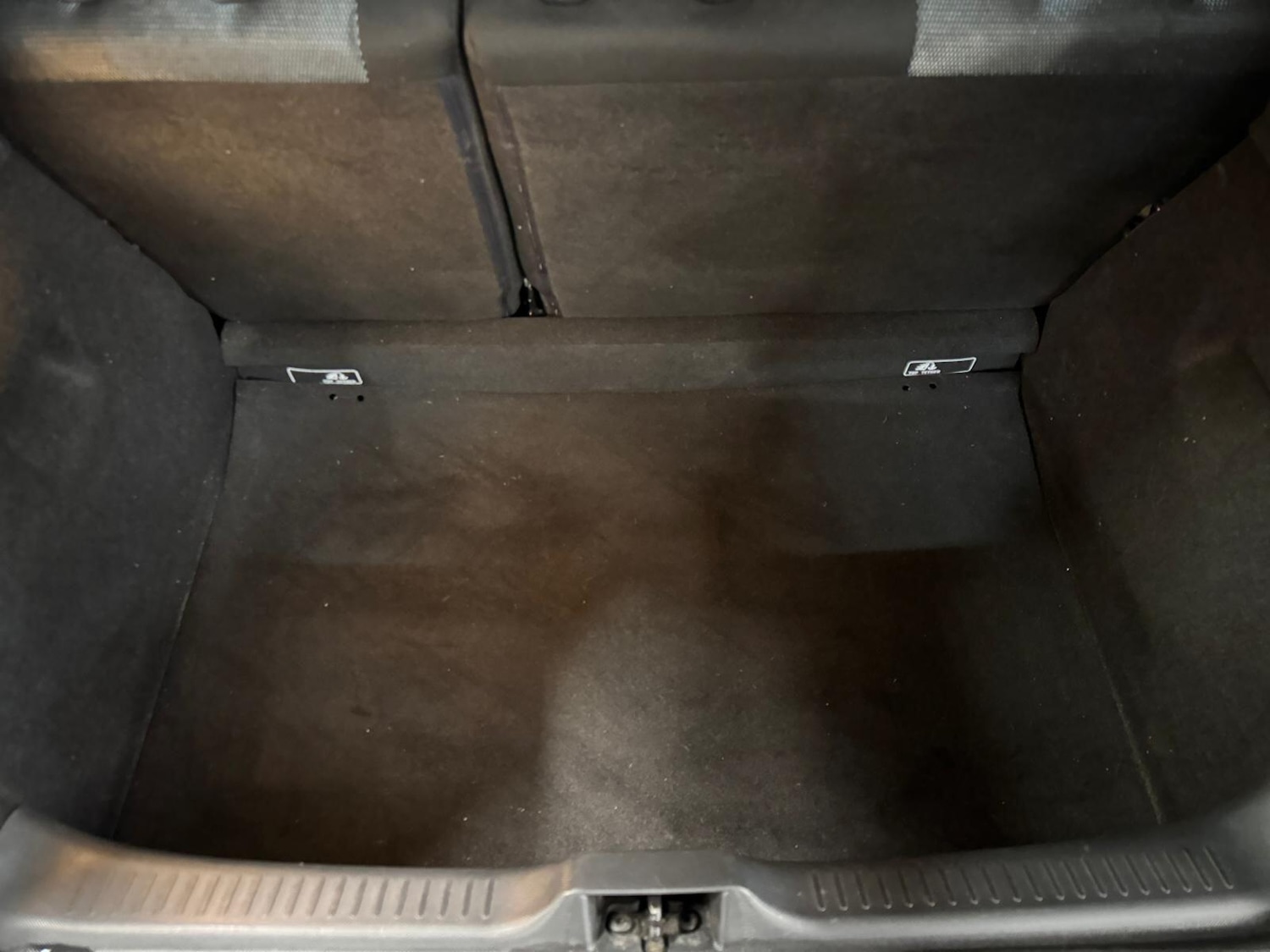 Used Renault Clio 2015 for sale - 76887152: Photo 16