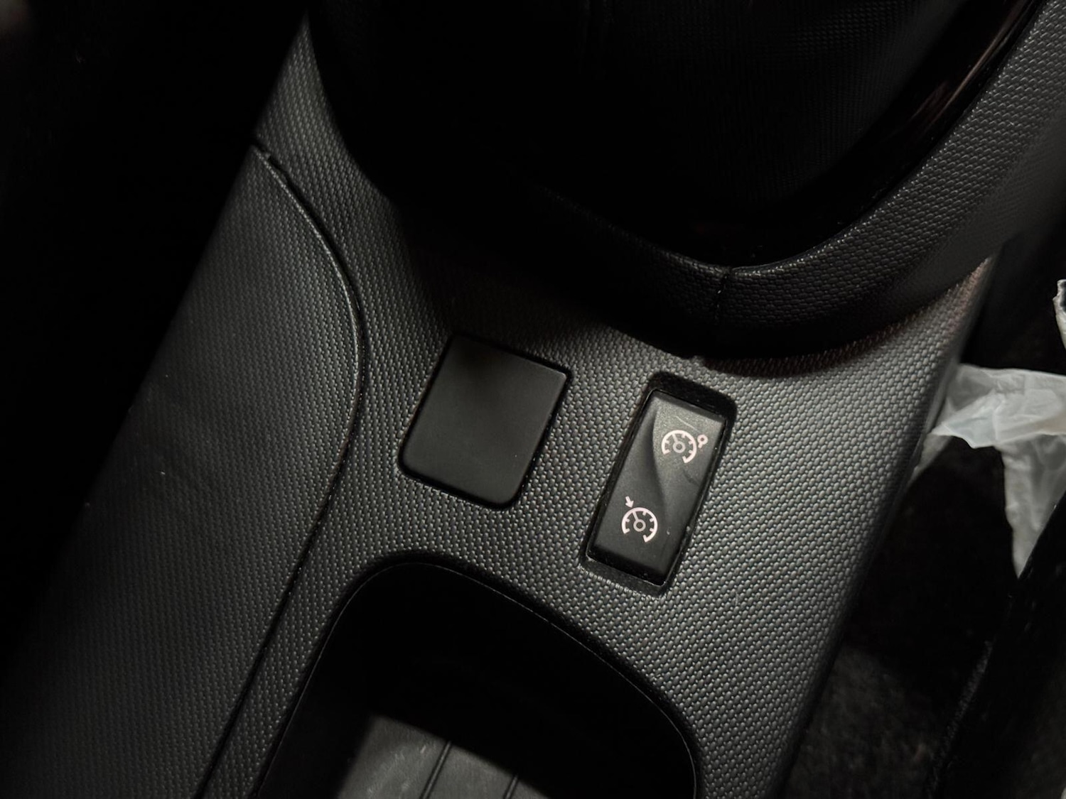 Used Renault Clio 2015 for sale - 76887152: Photo 46