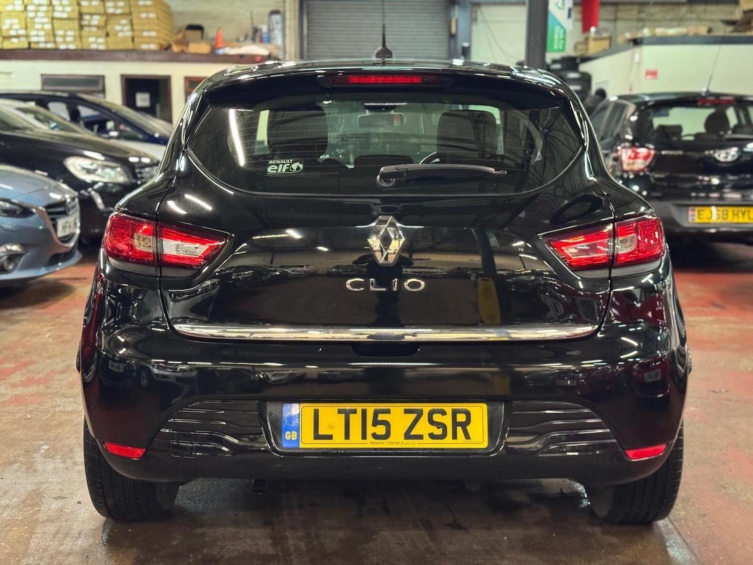 Used Renault Clio 2015 for sale - 76887152: Photo 5