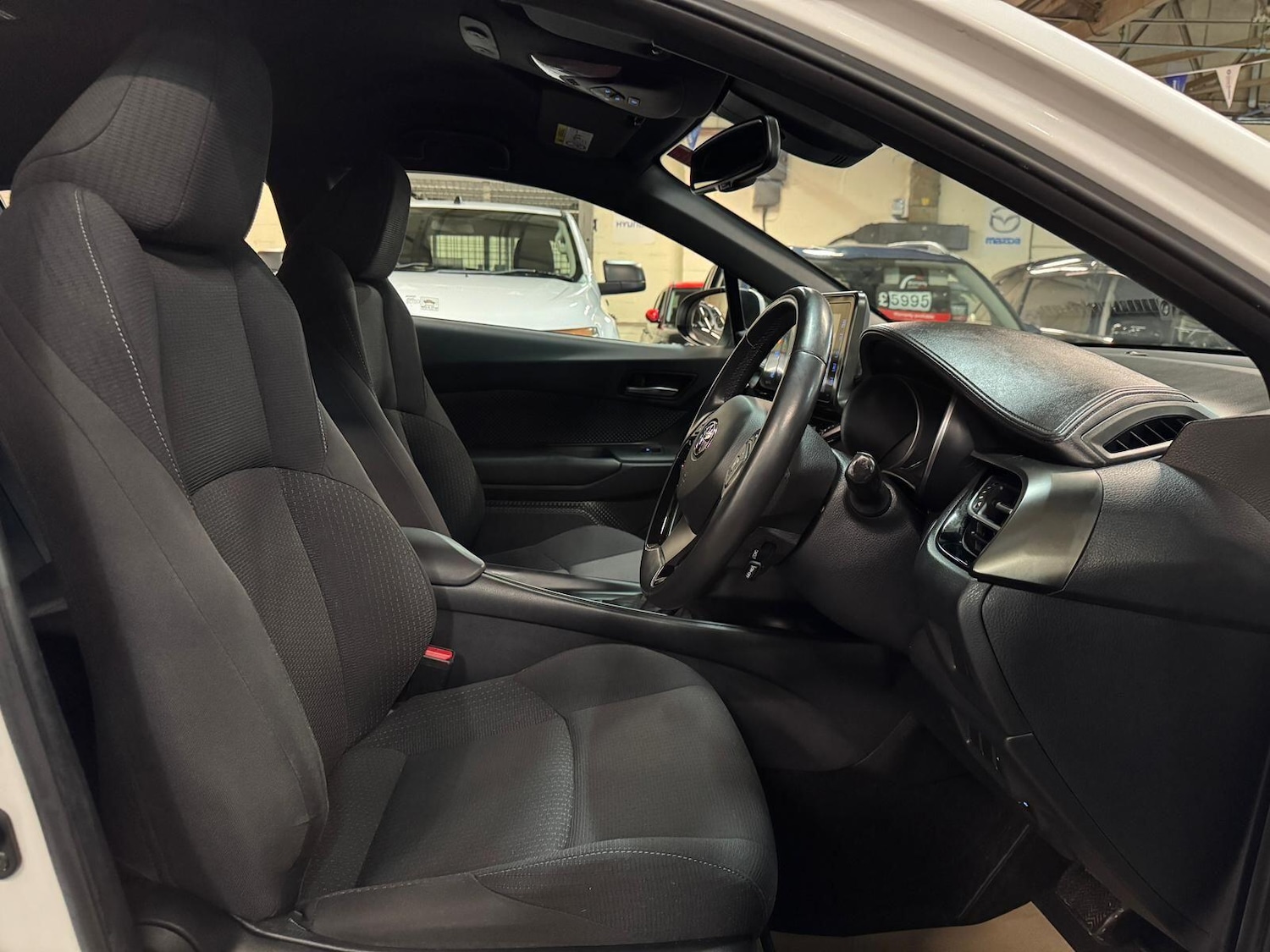 Used Toyota C-HR 2019 for sale - 77156072: Photo 20