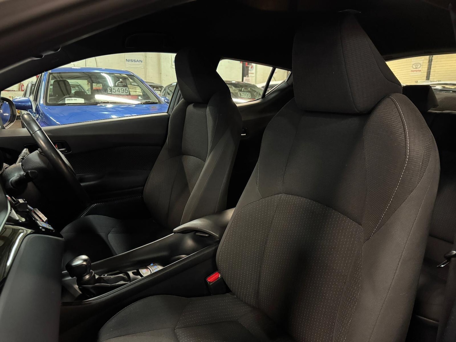 Used Toyota C-HR 2019 for sale - 77156072: Photo 25