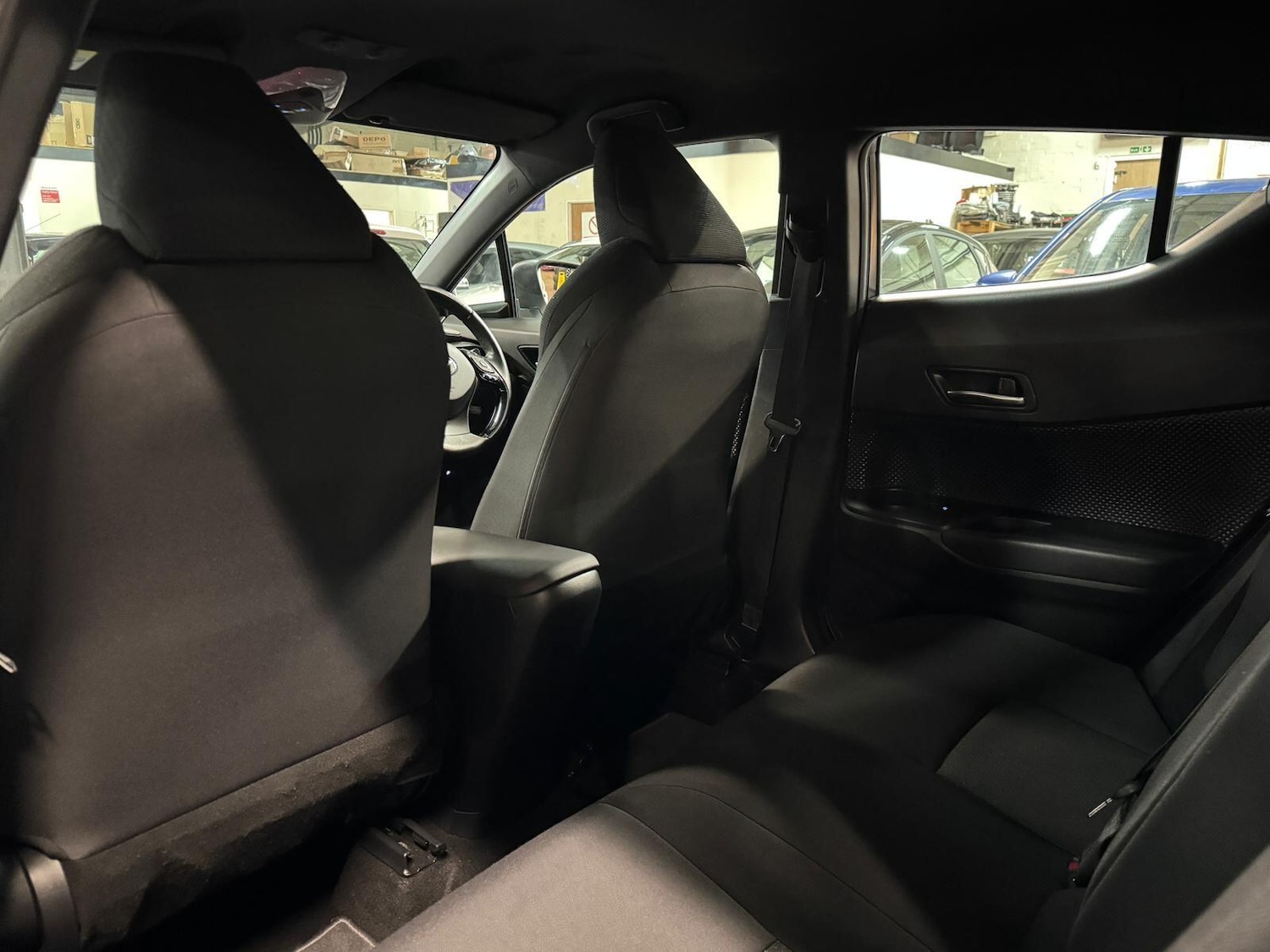 Used Toyota C-HR 2019 for sale - 77156072: Photo 31