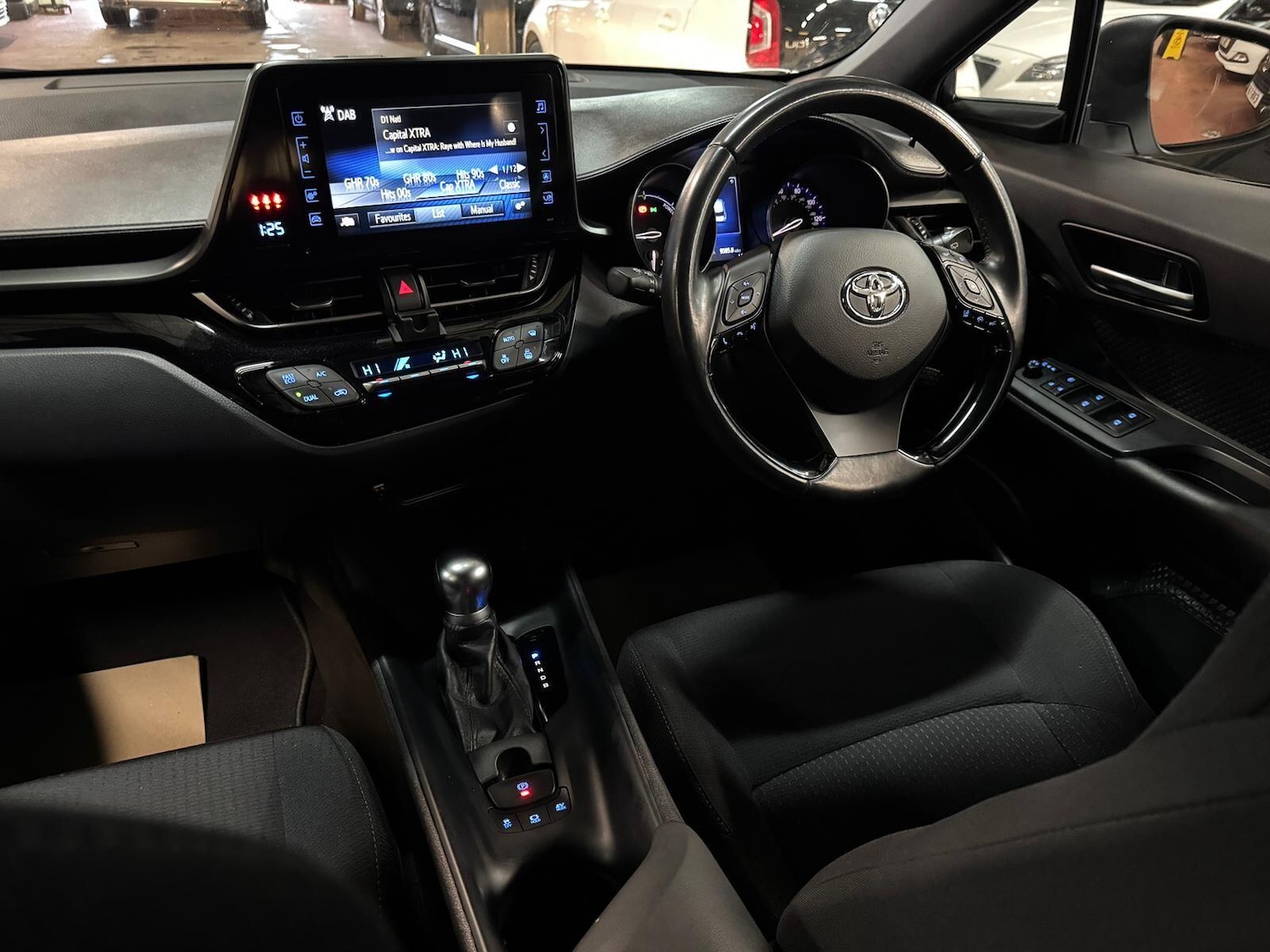 Used Toyota C-HR 2019 for sale - 77156072: Photo 35