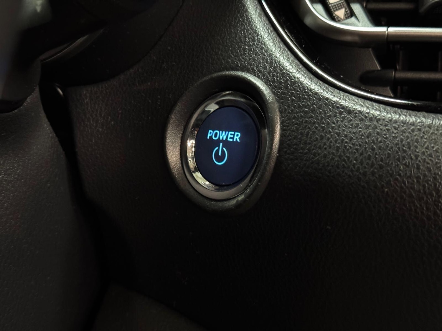 Used Toyota C-HR 2019 for sale - 77156072: Photo 40