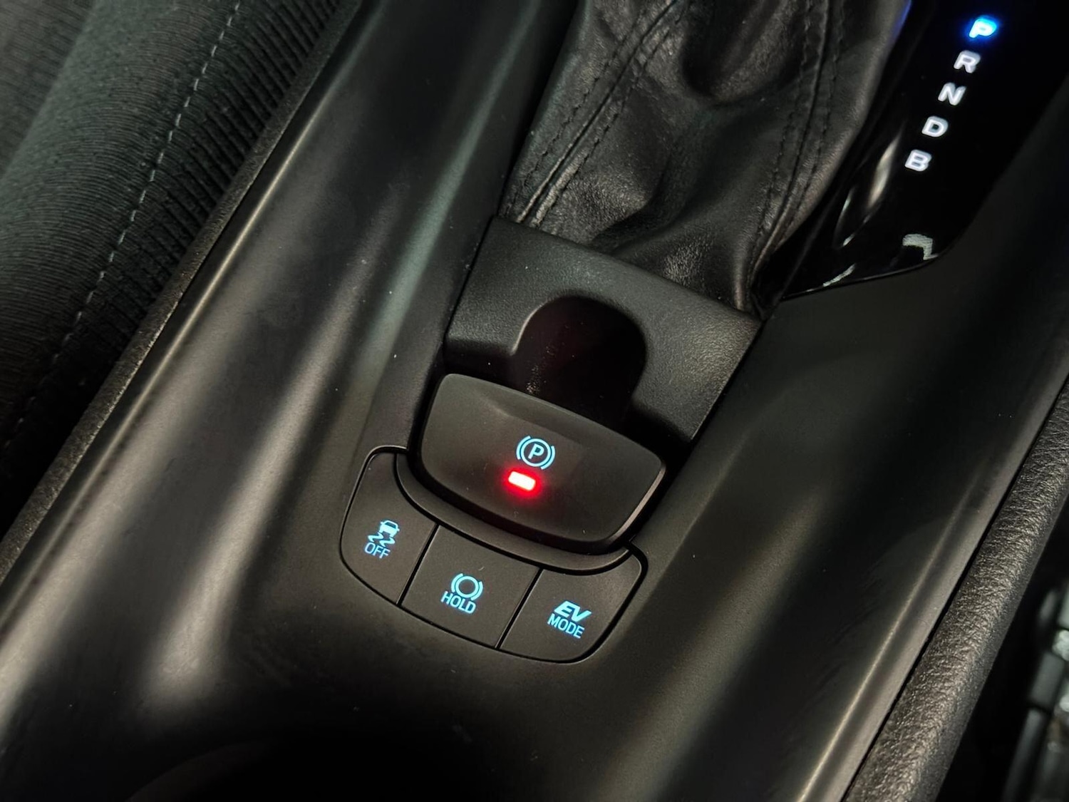 Used Toyota C-HR 2019 for sale - 77156072: Photo 50