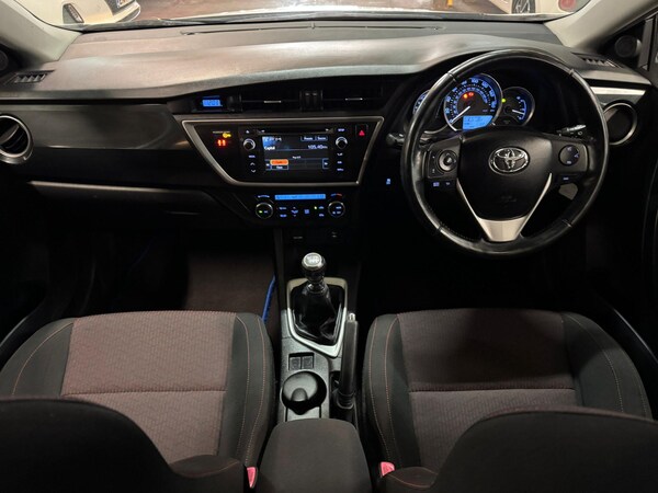 Used Toyota Auris 2013 for sale - 75599936: Photo 28