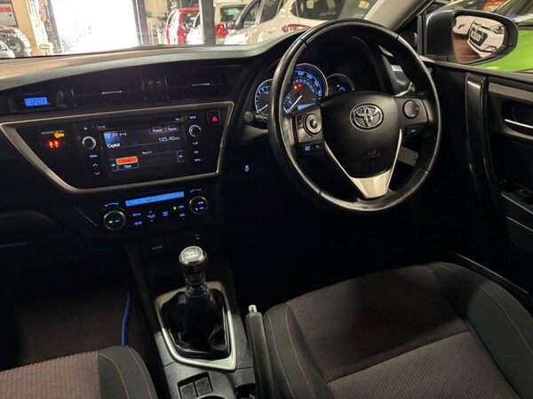 Used Toyota Auris 2013 for sale - 75599936: Photo 29