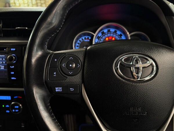 Used Toyota Auris 2013 for sale - 75599936: Photo 31
