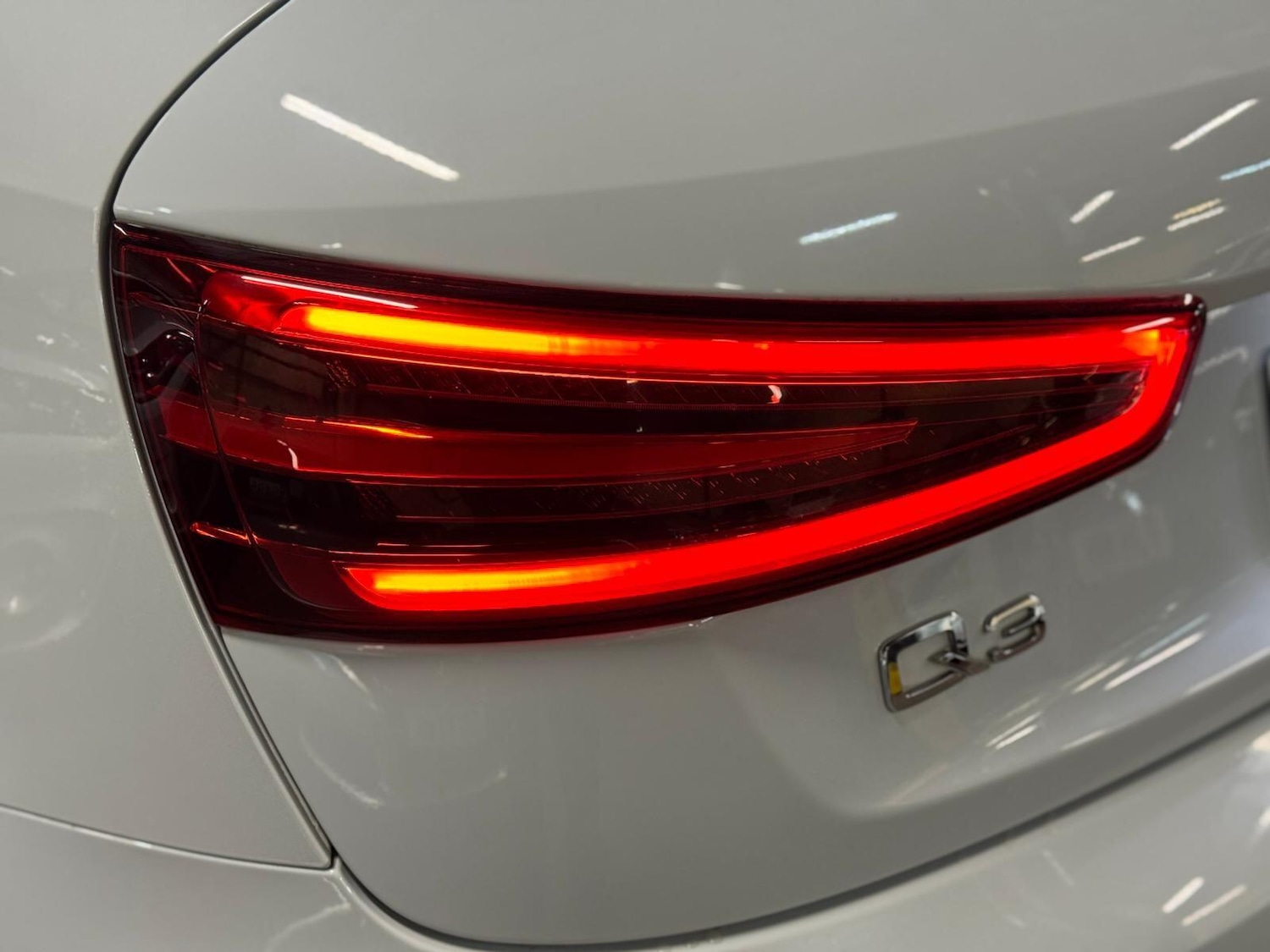 Used Audi Q3 for sale - 76389316: Photo 14