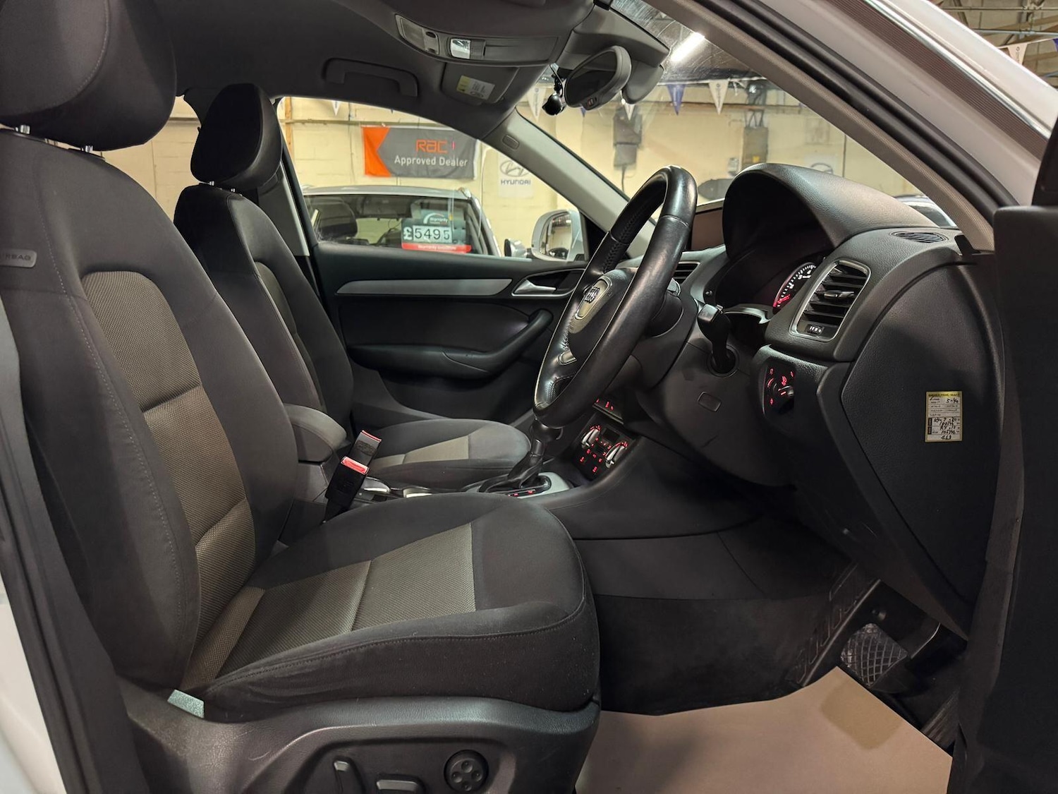 Used Audi Q3 for sale - 76389316: Photo 19