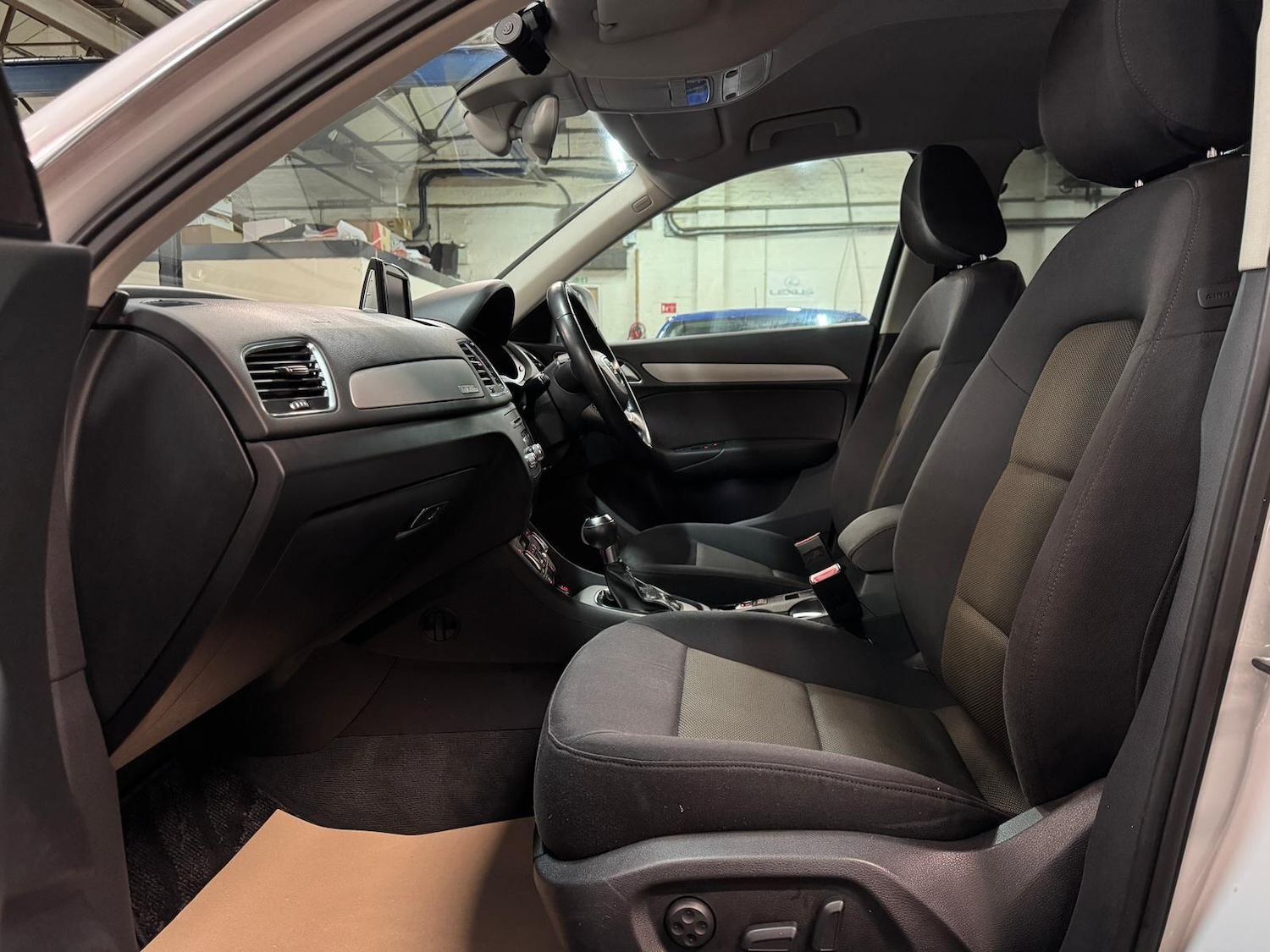 Used Audi Q3 for sale - 76389316: Photo 22