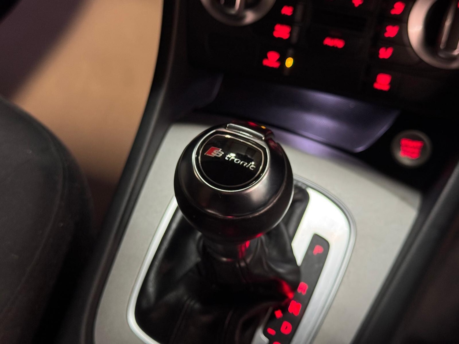 Used Audi Q3 for sale - 76389316: Photo 39