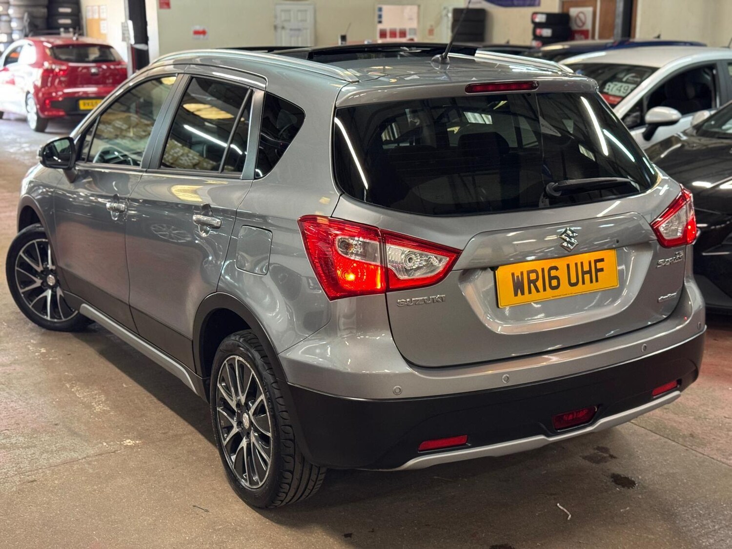 Used Suzuki SX4 S-Cross 2016 for sale - 77752928: Photo 12