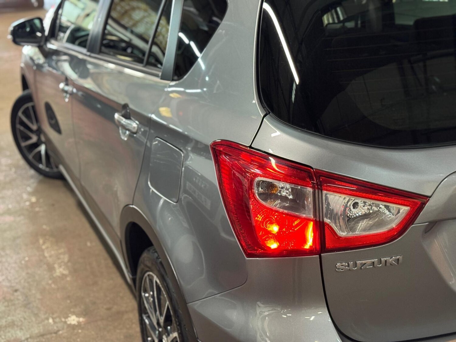 Used Suzuki SX4 S-Cross 2016 for sale - 77752928: Photo 13