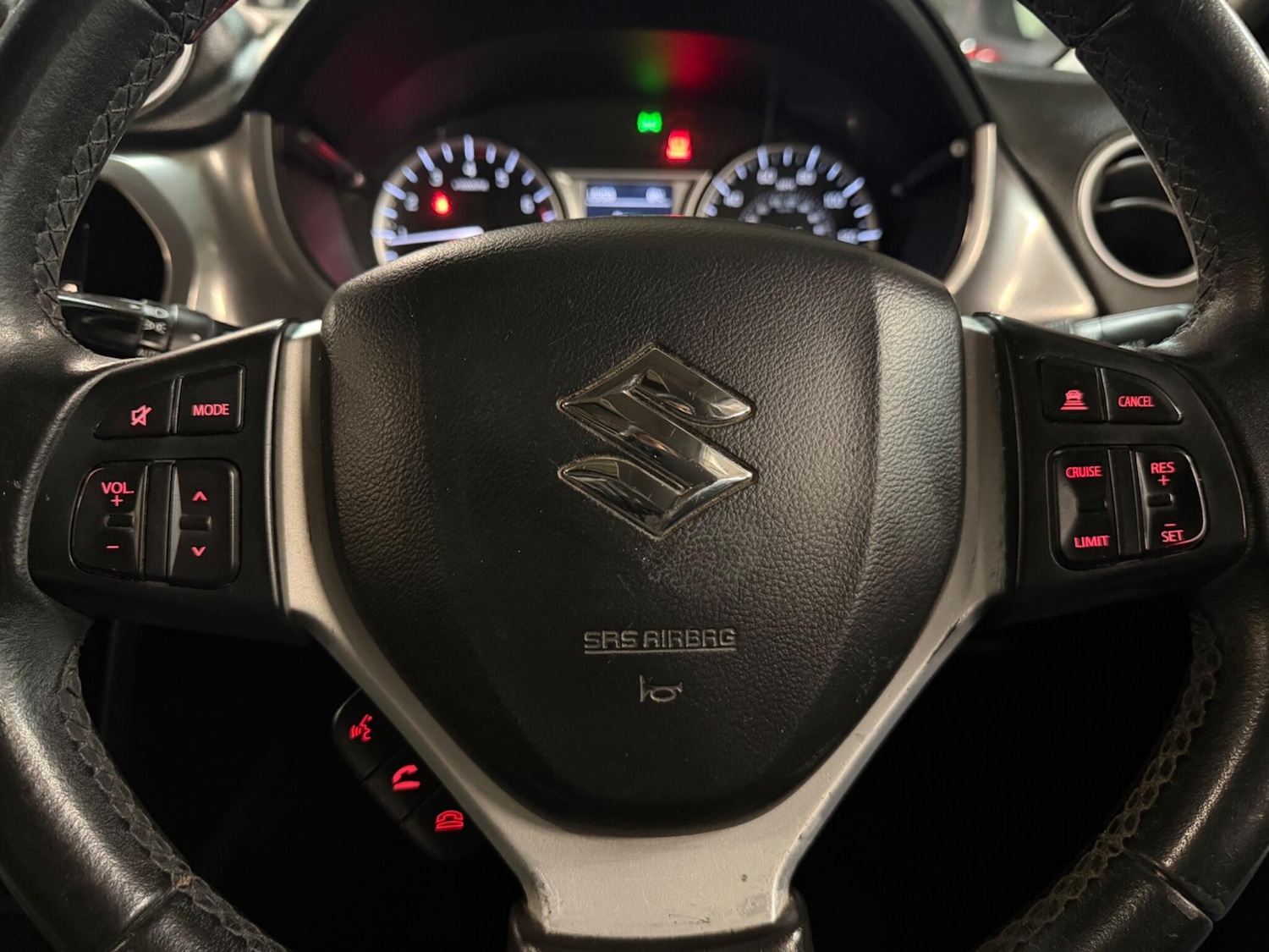 Used Suzuki Vitara 2017 for sale - 77386242: Photo 38