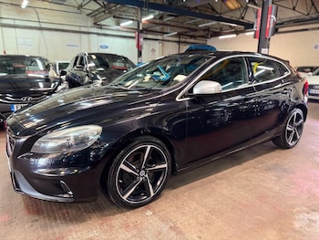 Used Volvo V40 2013 for sale - 79590293: Photo