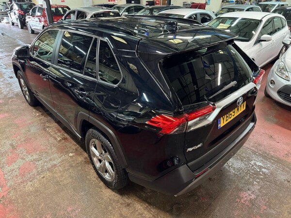 Used Toyota RAV4 2019 for sale - 76167193: Photo 14